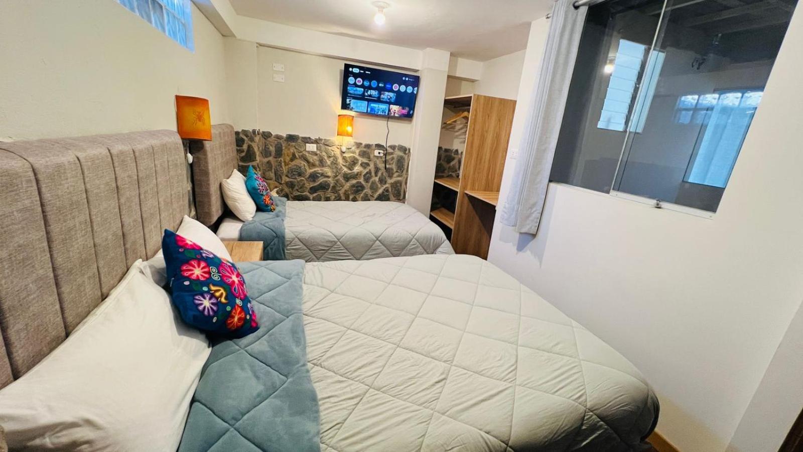 Intikilla Hostal Олантаятамбо Екстериор снимка
