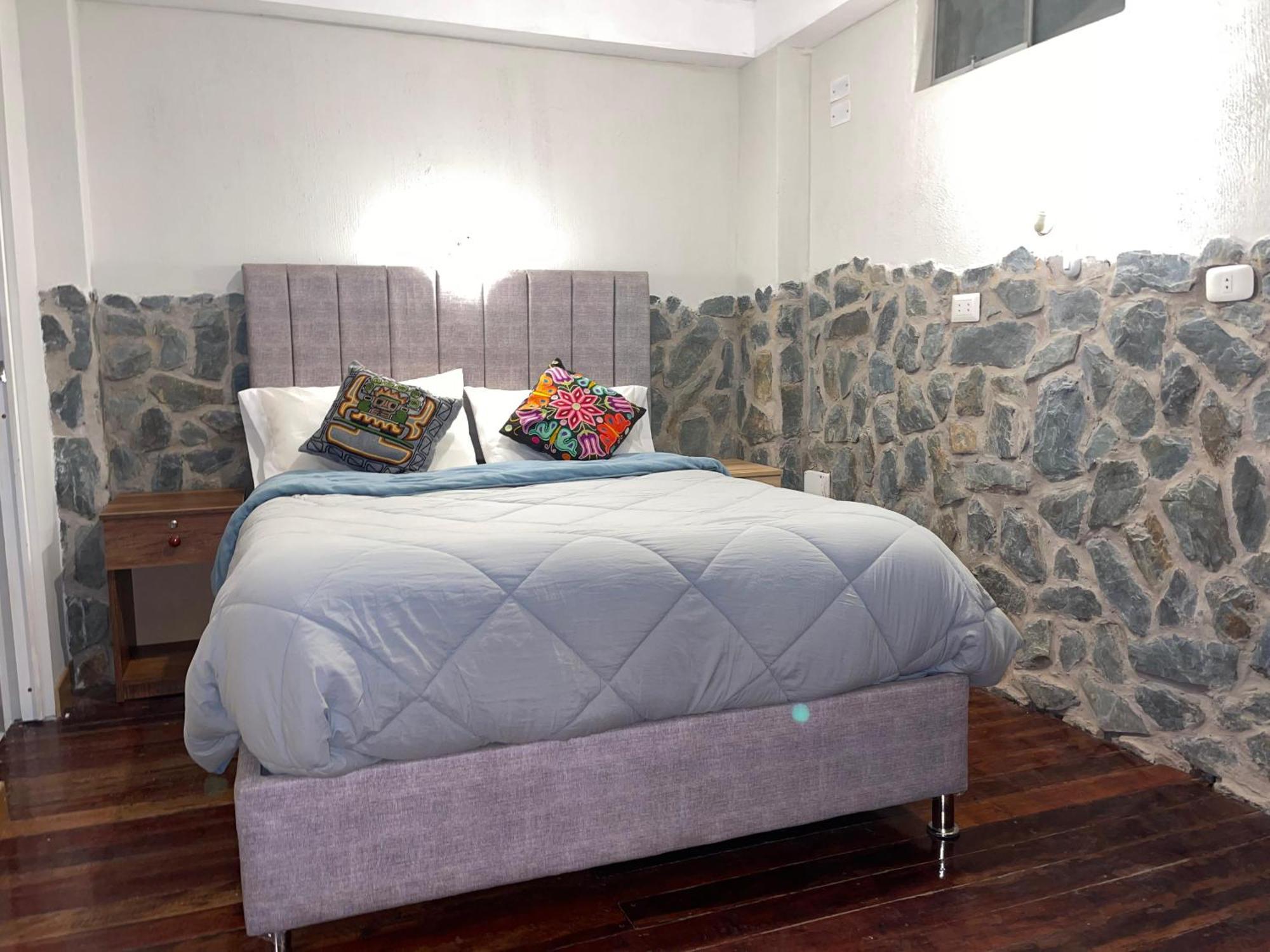 Intikilla Hostal Олантаятамбо Екстериор снимка