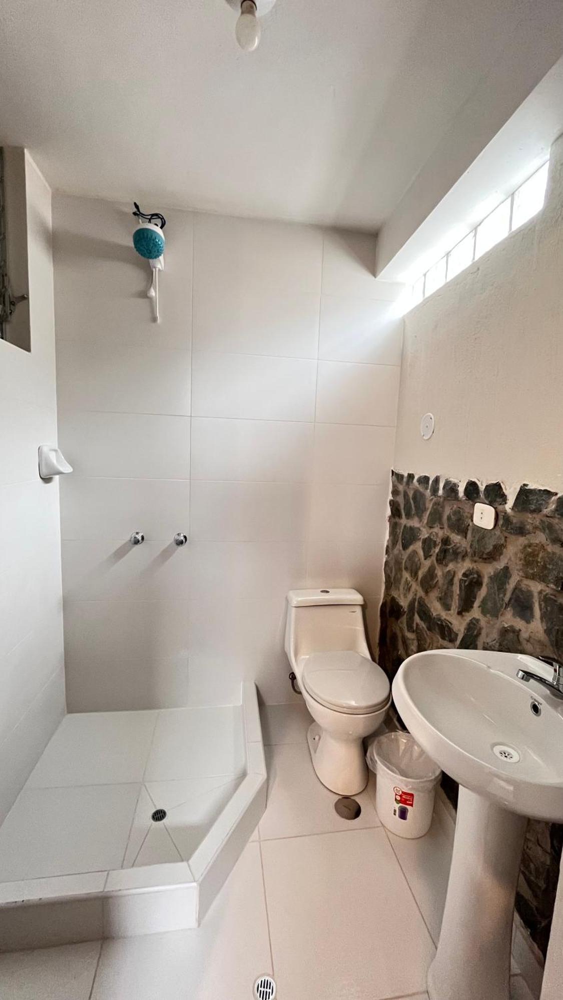 Intikilla Hostal Олантаятамбо Екстериор снимка